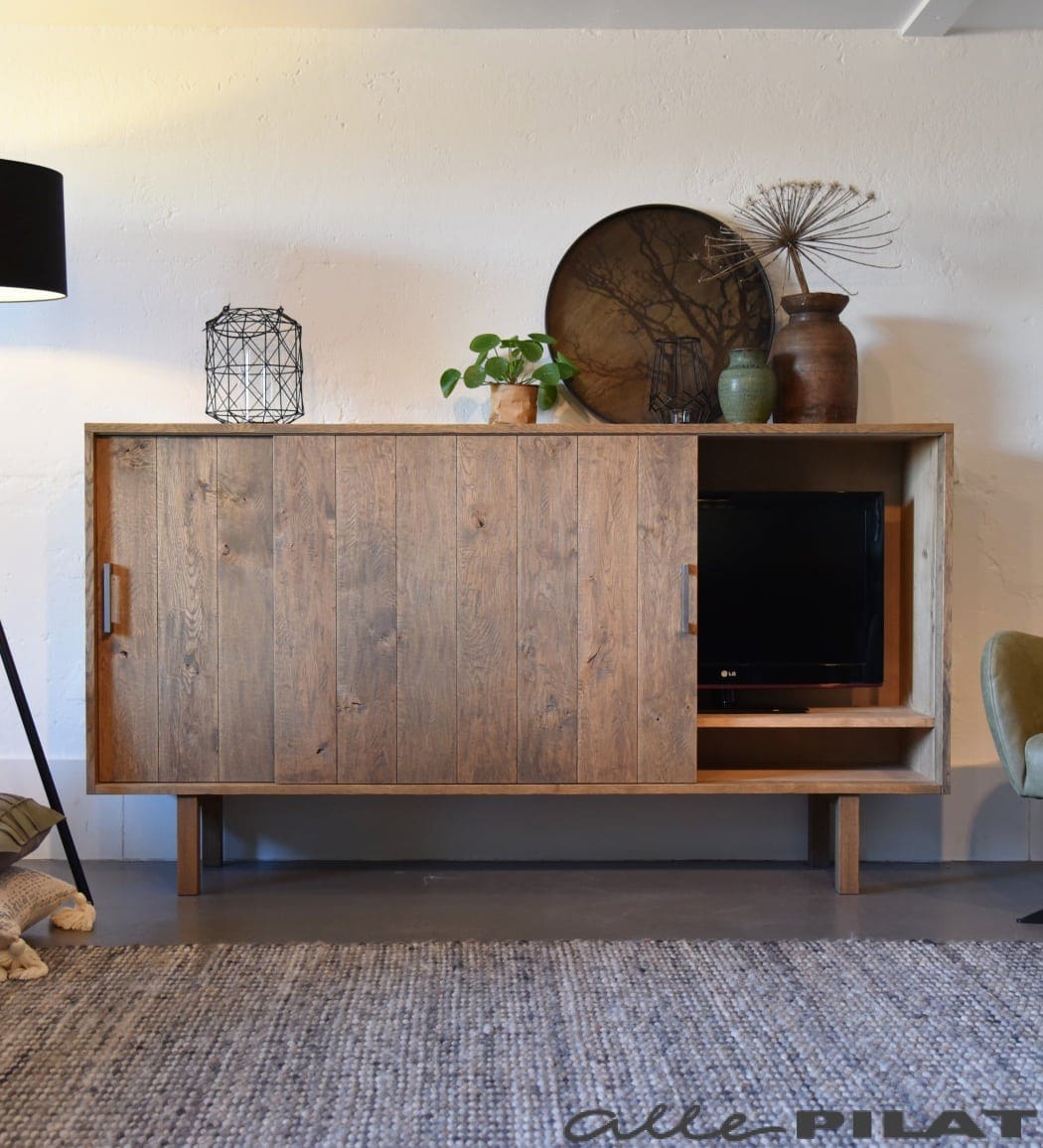 wenselijk Namaak Enzovoorts Eiken tv-meubel met schuifdeuren - Woonwinkel Alle Pilat