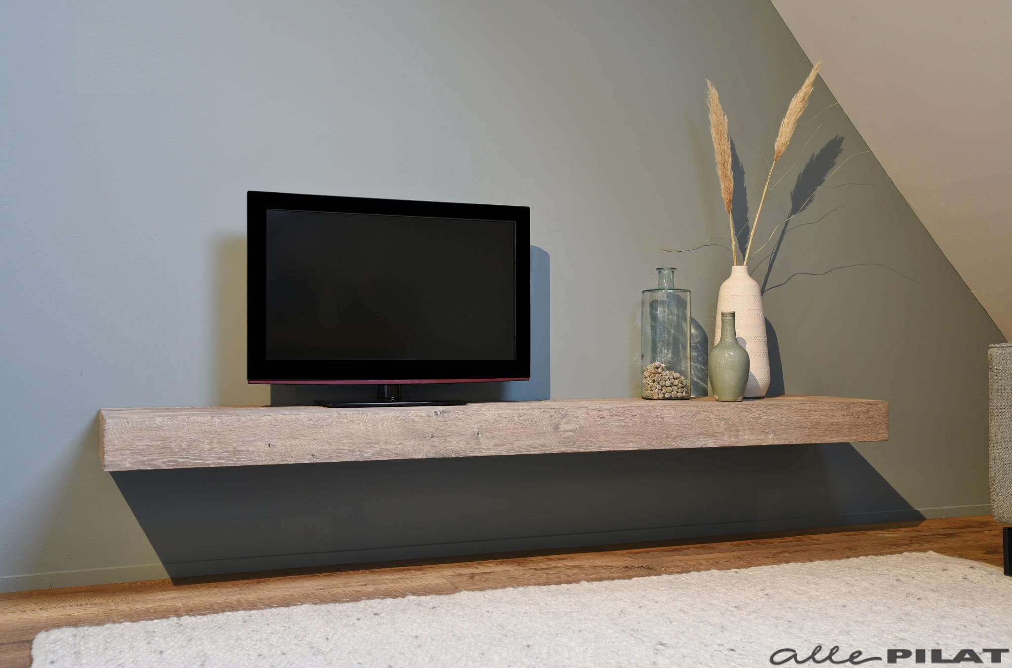 Nauwgezet Gebakjes Pilfer Tv-meubel Plank - hangend wandmeubel eikenhout - Woonwinkel Alle Pilat